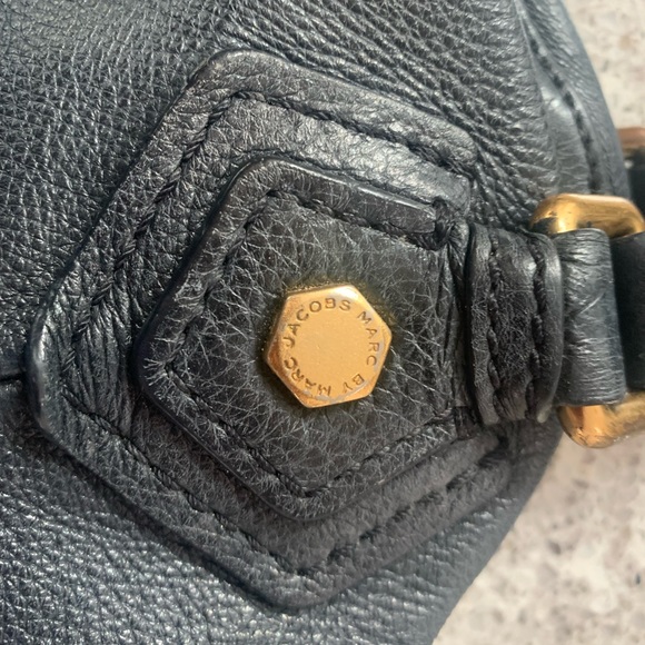 Marc Jacobs black Q Fran hobo shoulder bag - Picture 11 of 16